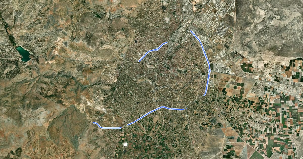 Маршрут Çevre yolu на спутниковом снимке
