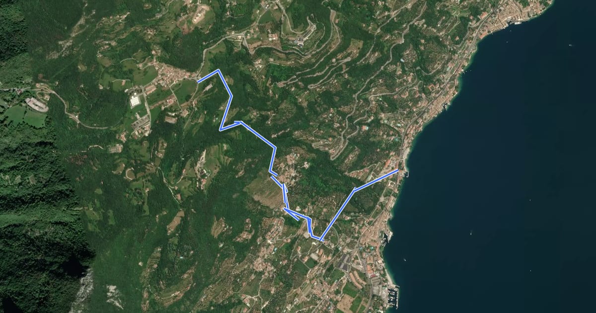 Маршрут Ex caserma Bogliaco (Gargnano) - Navazzo (Gargnano) на спутниковом снимке