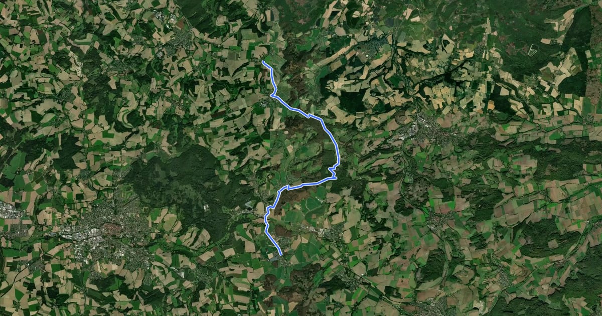 Маршрут Fürstenroute Lippe (Ergänzungsroute blau), Abschnitt Asendorf-Dörentrup. на спутниковом снимке