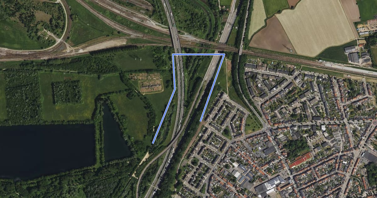Маршрут F12 Fietsostrade Antwerpen - Bergen-op-Zoom (wenslijn) на спутниковом снимке