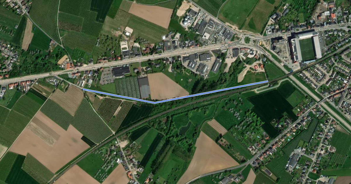 Маршрут F21 Fietssnelweg Sint-Truiden (wenslijn) на спутниковом снимке