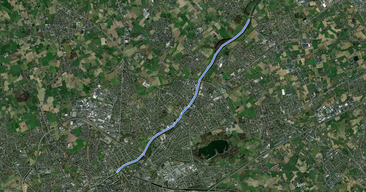 Маршрут F371 Fietssnelweg Desselgem - Kortrijk на спутниковом снимке