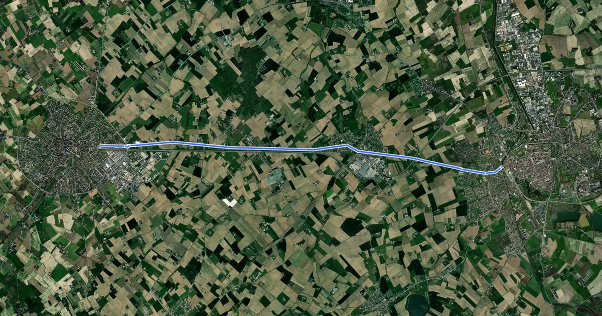 Маршрут F381 Fietssnelweg Ieper - Poperinge на спутниковом снимке