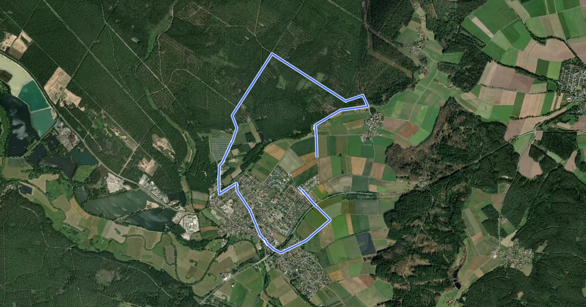 Маршрут Familienwanderweg на спутниковом снимке