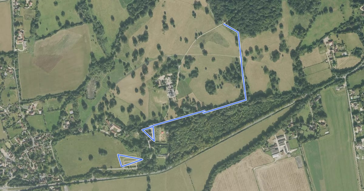 Маршрут Fanny Boscawen's Walk, Hatchlands Park на спутниковом снимке