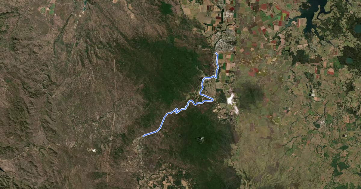 Маршрут Far North Queensland Pioneer Bike Trail - Day 1 на спутниковом снимке