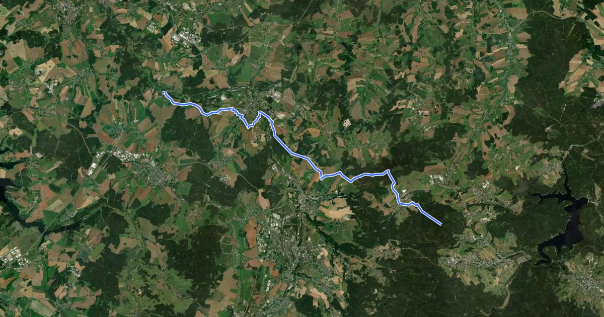 Маршрут Fernwanderweg Erzgebirge-Vogtland на спутниковом снимке