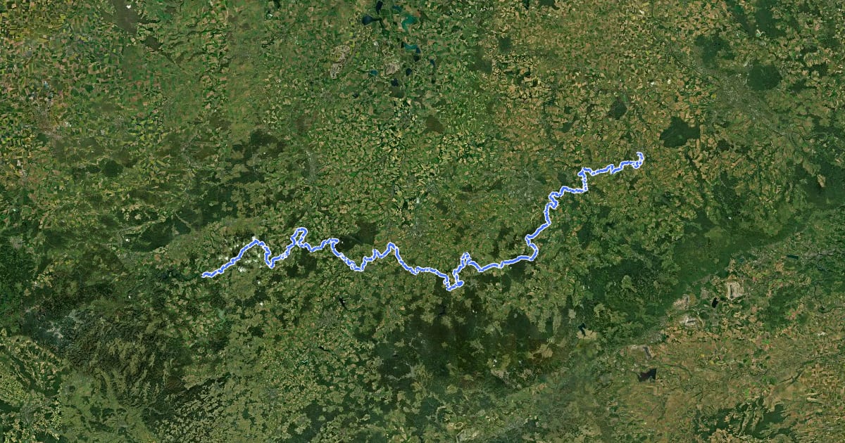 Маршрут Fernwanderweg Ostsee–Saaletalsperren (Abschnitt Freiberg – Ziegenrück) на спутниковом снимке