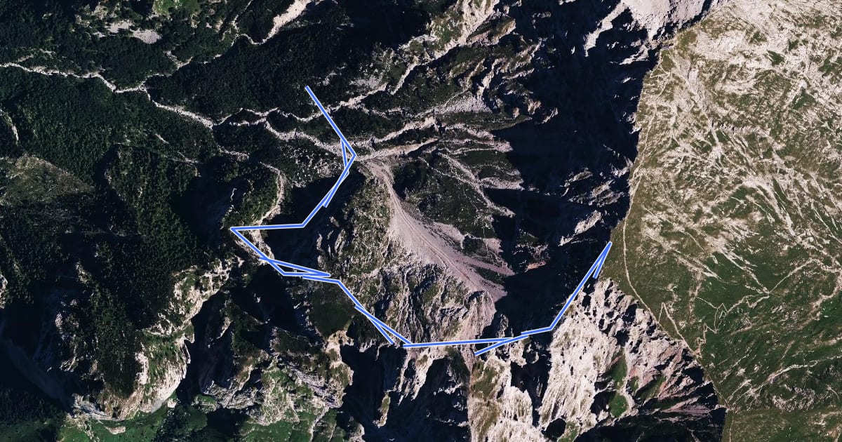 Маршрут Ferrata del Sasso Carbonari на спутниковом снимке