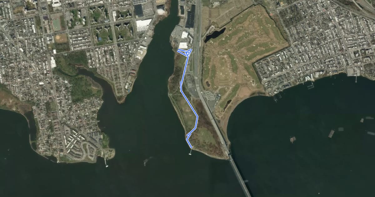 Маршрут Ferry Point Park Greenway на спутниковом снимке