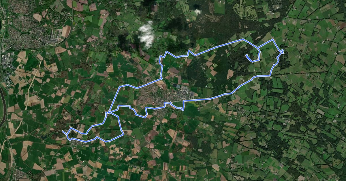 Маршрут Fietsroute monumentale bomen Vorden на спутниковом снимке