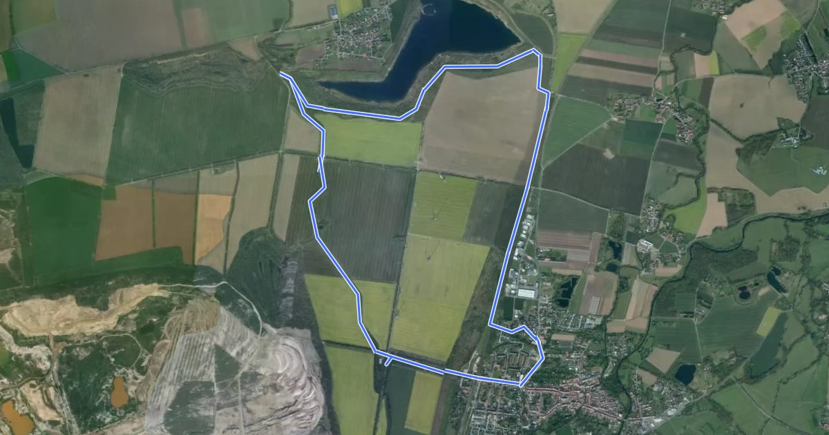 Маршрут Floßgraben Wanderweg на спутниковом снимке