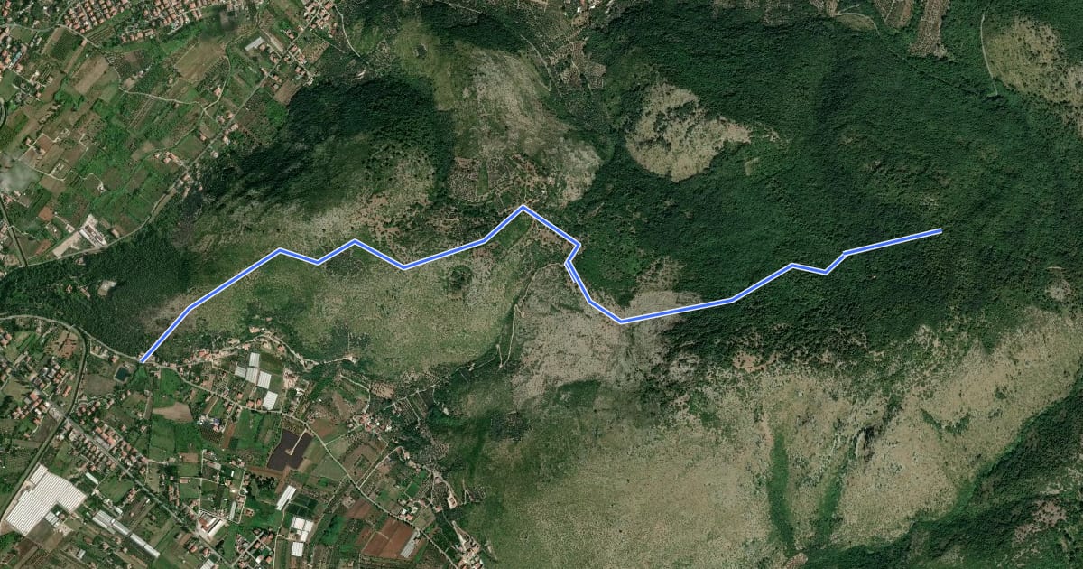 Маршрут Fontana Gegni Monte Vele на спутниковом снимке
