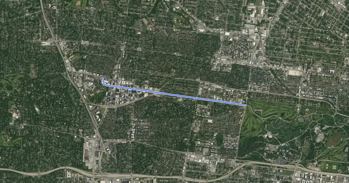 Маршрут Forsyth Boulevard на спутниковом снимке