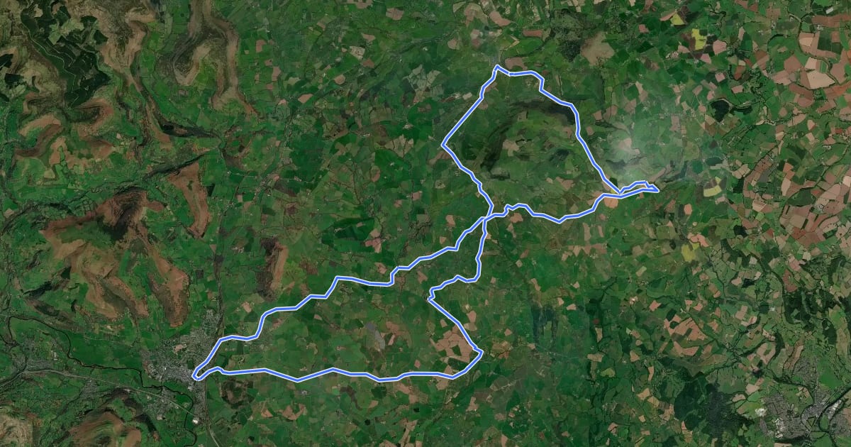Маршрут Four Castles Cycle Route на спутниковом снимке