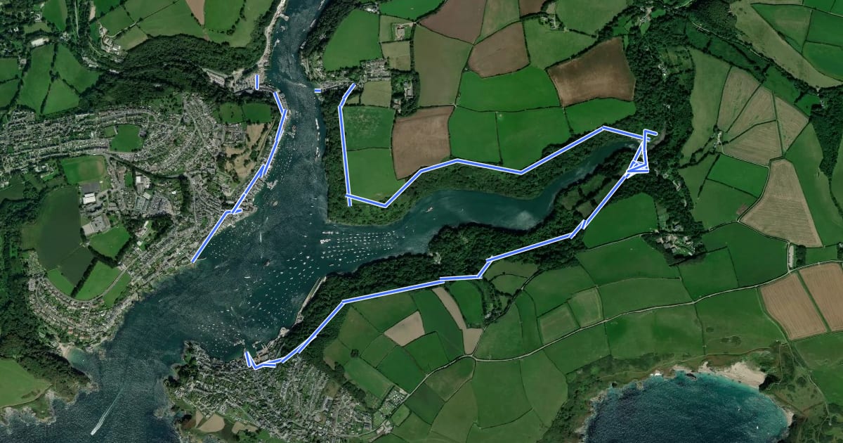 Маршрут Fowey Hall Walk, Lantic Bay на спутниковом снимке