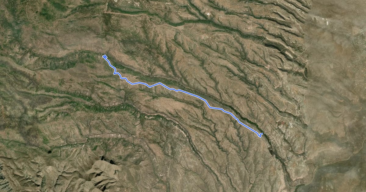 Маршрут Frijoles Rim Trail на спутниковом снимке