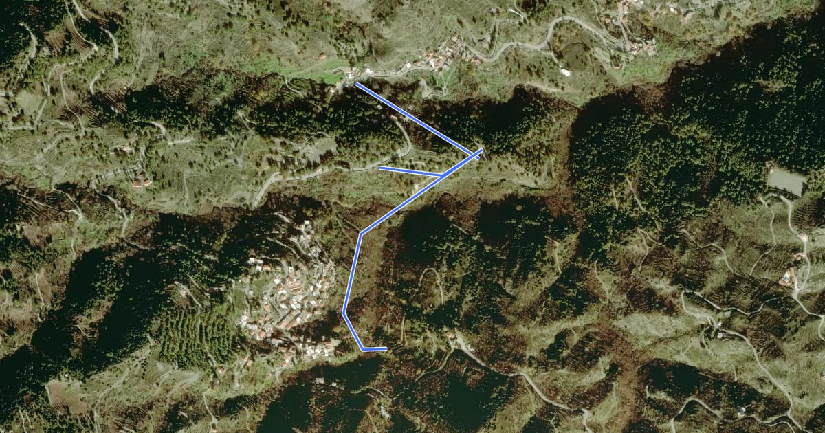 Маршрут Fyntoukodasos Polystypou Nature Trail на спутниковом снимке