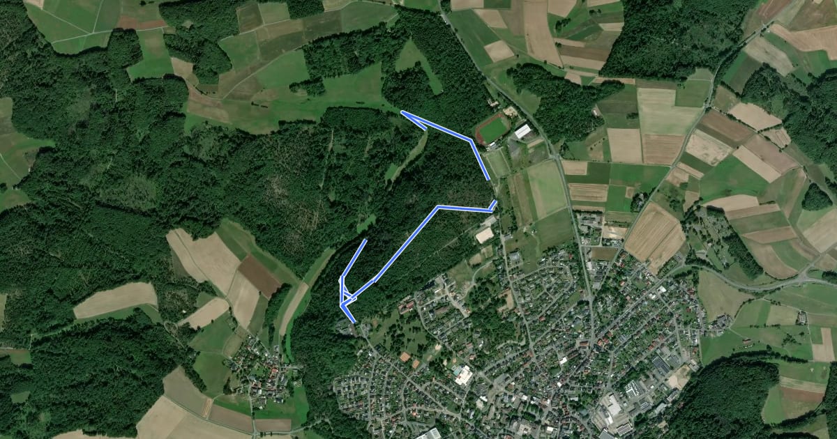 Маршрут [G6] - Rundweg Gladenbach - Mittlerer Hainweg - MGV Hütte - Sportzentrum - Kehlnbachtal - Gladenbach на спутниковом снимке