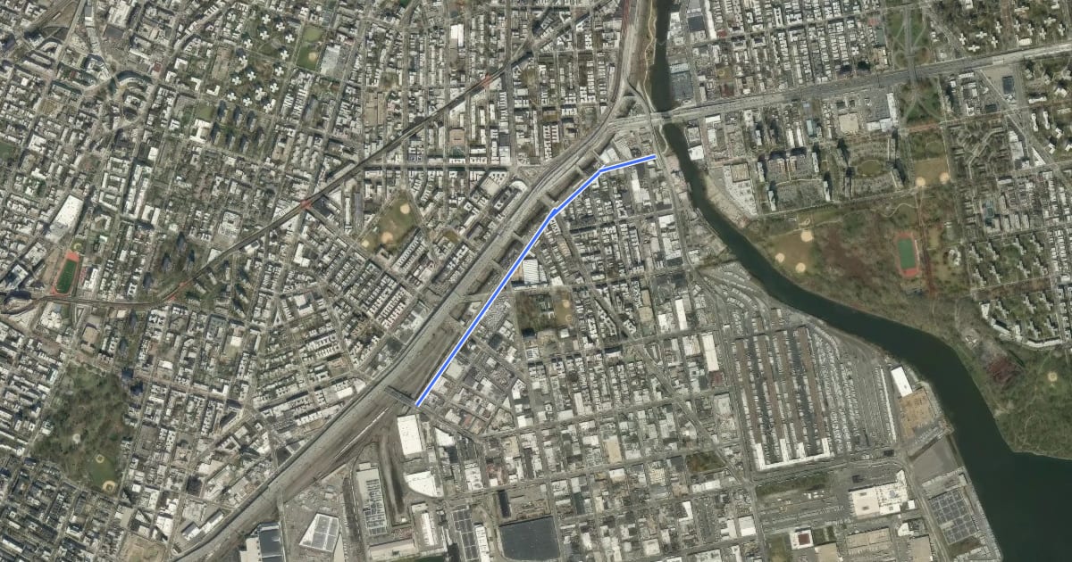 Маршрут Garrison Avenue на спутниковом снимке