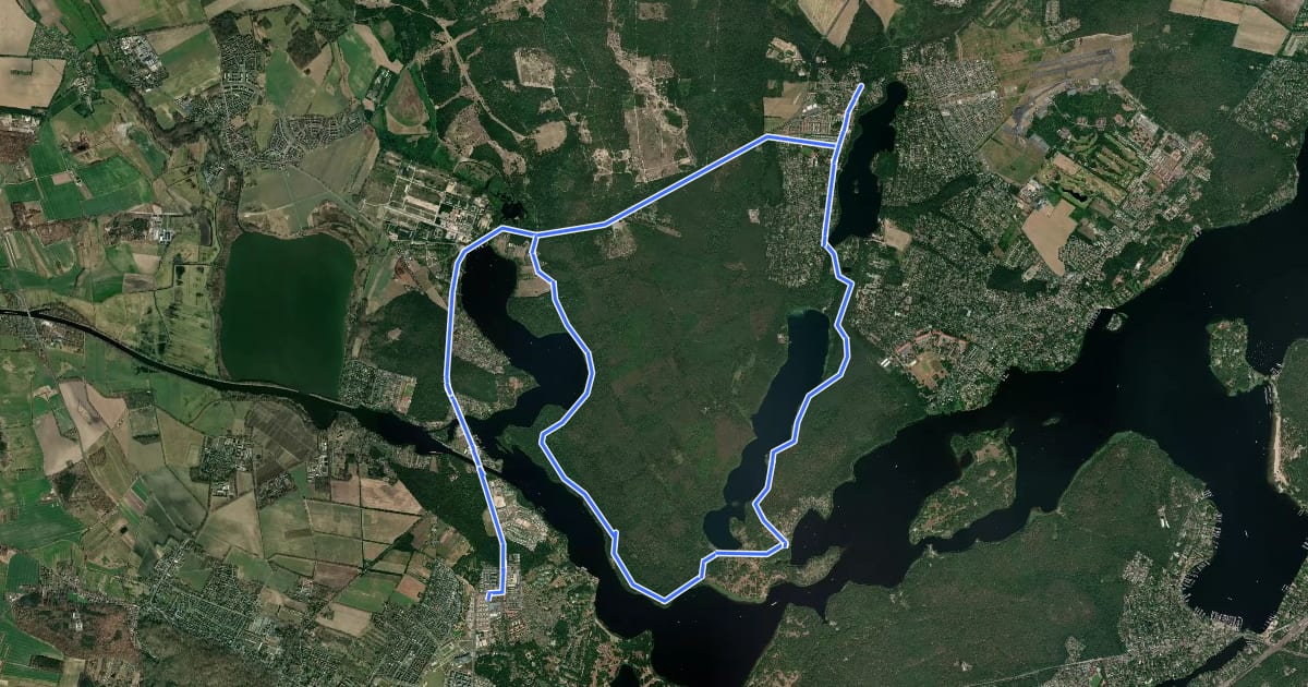 Маршрут Gartenkulturpfad Seeidylle (Rad/blau) на спутниковом снимке