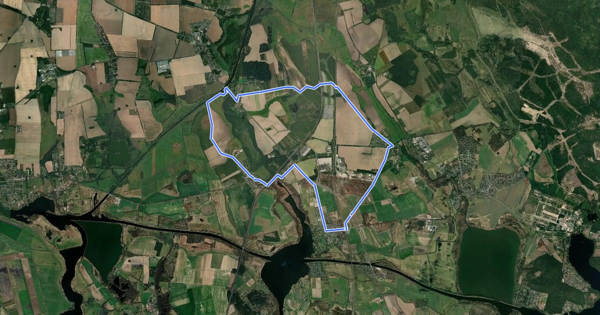 Маршрут Gartenkulturpfad Stilles Havelland (Rad/violett) на спутниковом снимке