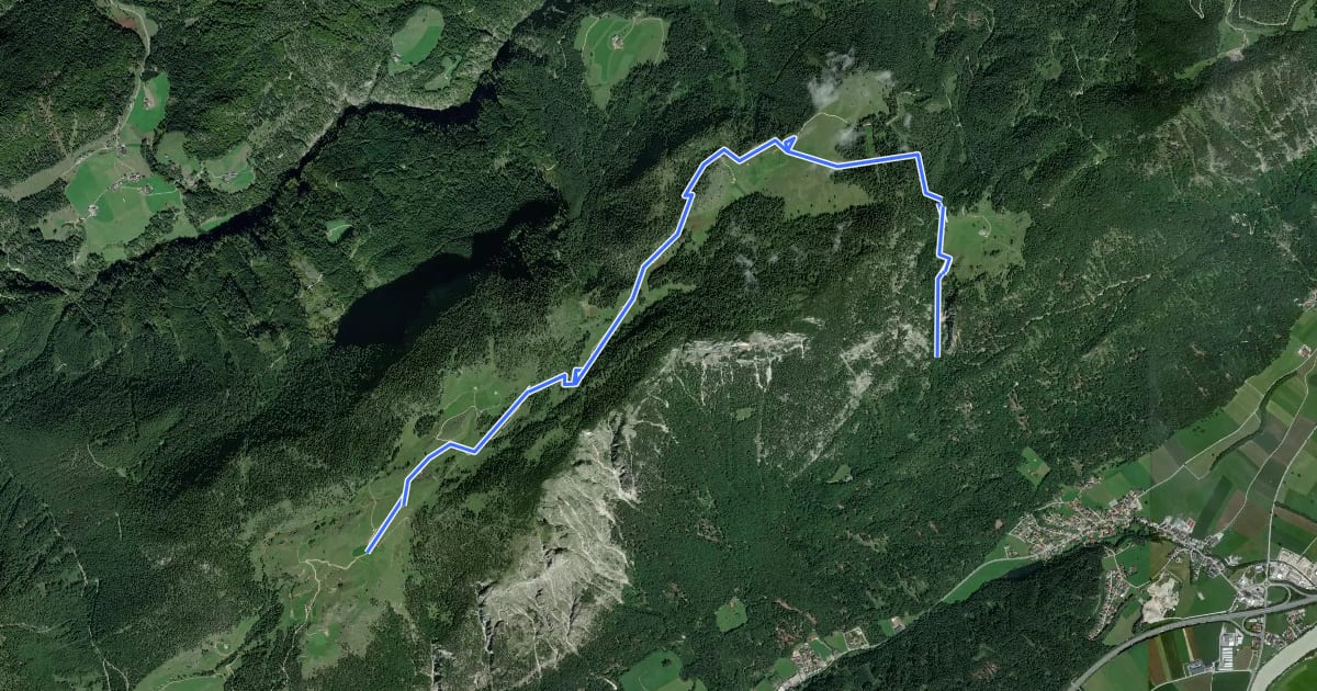 Маршрут Gasthof Alpenhof Runde "Adlerrunde" на спутниковом снимке