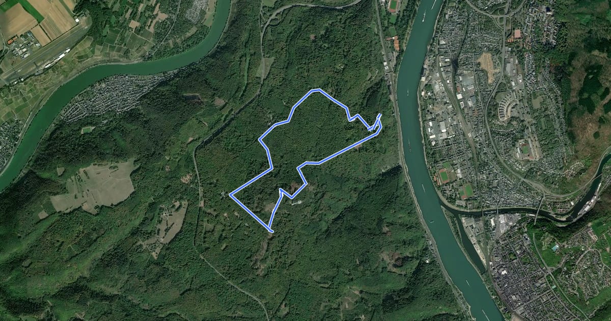 Маршрут Geologisch-landeskundlicher Wanderweg на спутниковом снимке