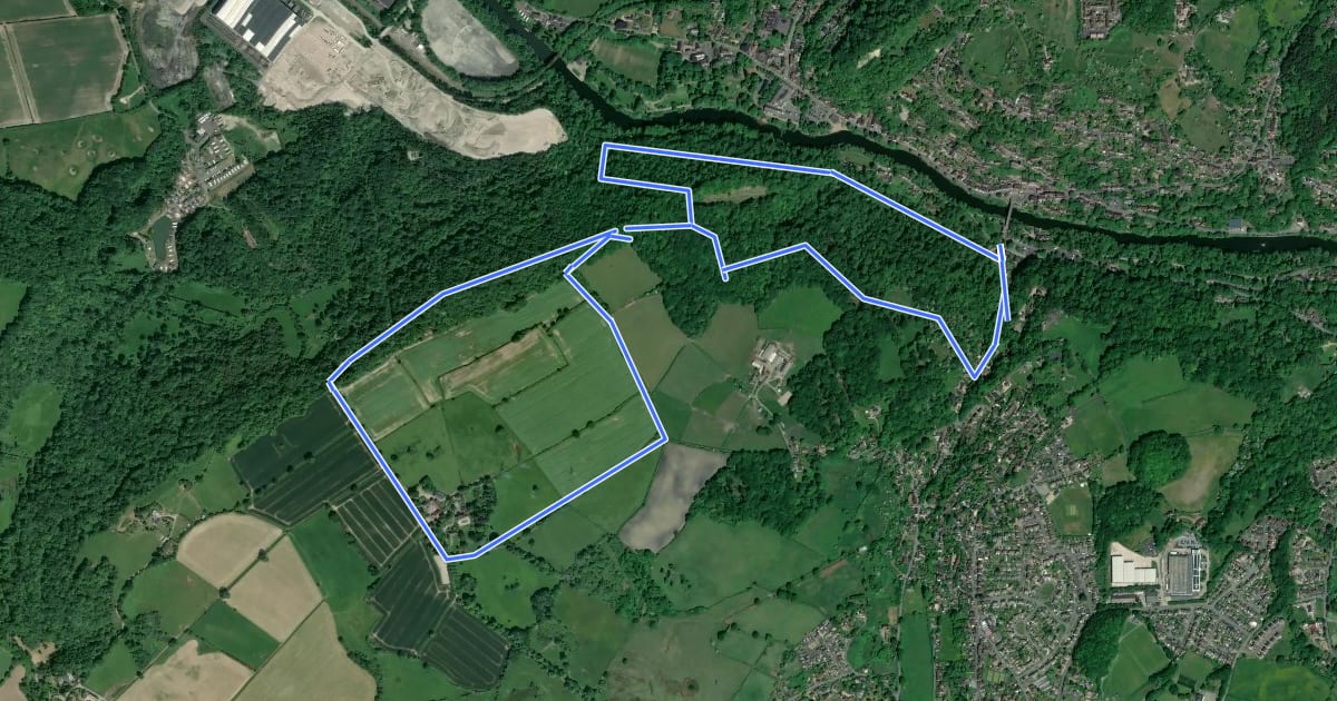 Маршрут George Maw Trail, Benthall Hall на спутниковом снимке
