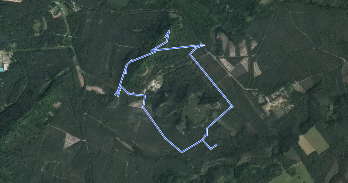 Маршрут Geostezka Po stopách železných rud на спутниковом снимке