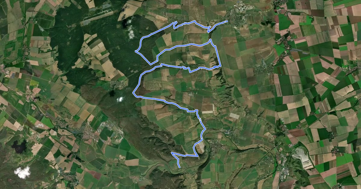Маршрут Geotrail на спутниковом снимке