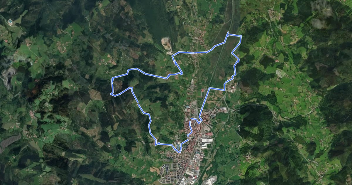 Маршрут Gernika-Lumo Forua. Estuarioaren bihotzean barrena на спутниковом снимке