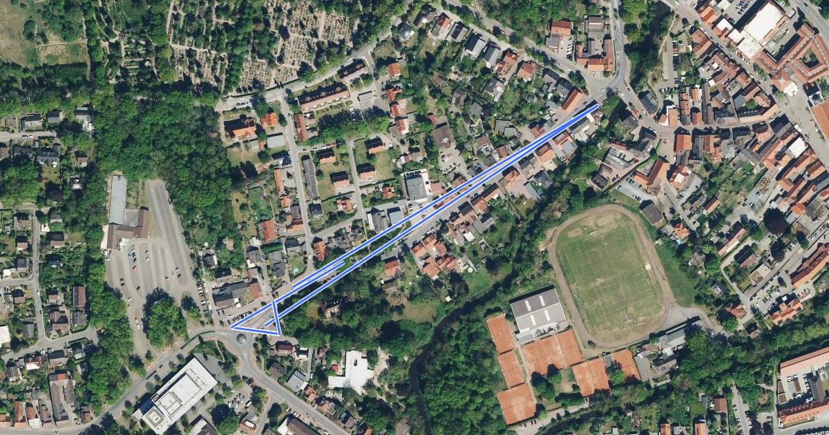 Маршрут Gifhorn Torstraße West (03) - Gifhorn Stadthalle Kreisel (44) на спутниковом снимке