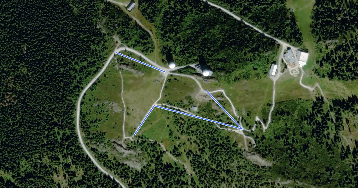 Маршрут Gipfel Rundwanderweg (C) на спутниковом снимке