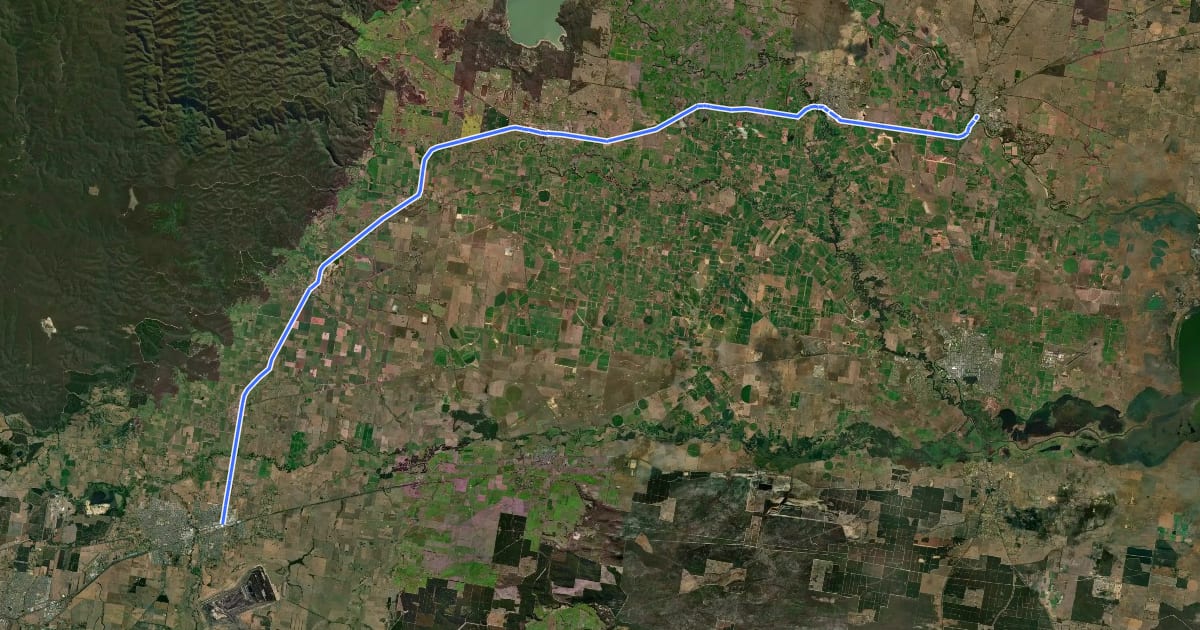 Маршрут Gippsland Plains Rail Trail на спутниковом снимке