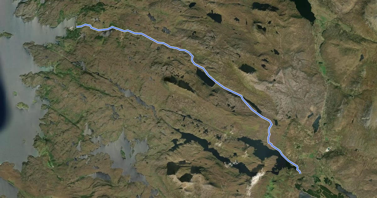 Маршрут Glen Canisp Trail на спутниковом снимке