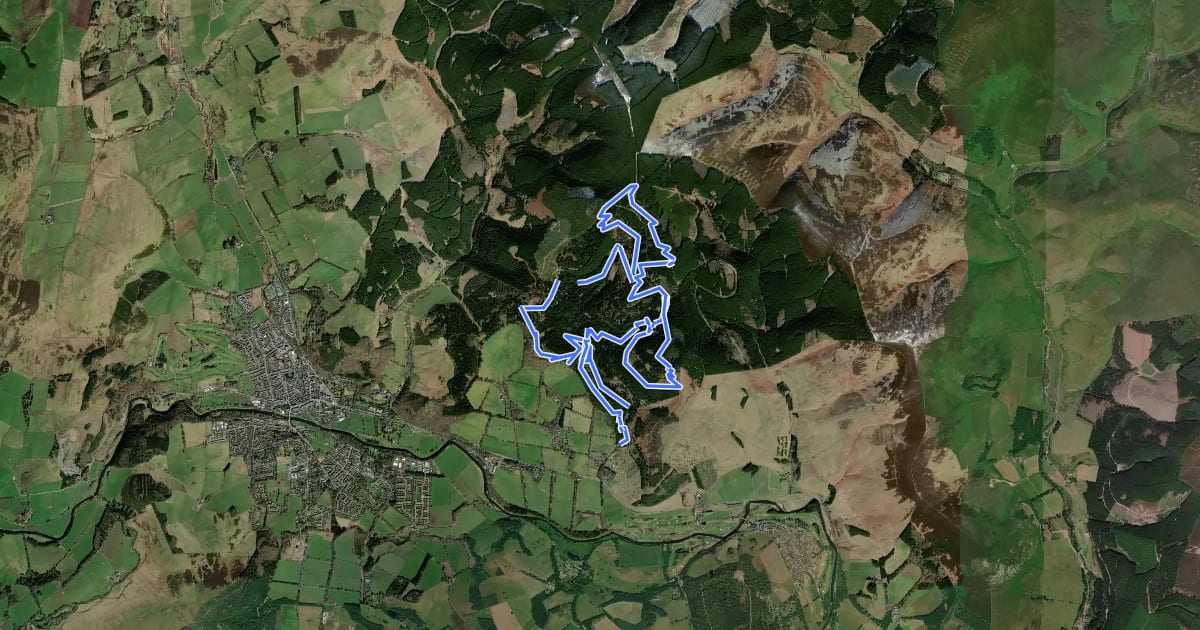 Маршрут Glentress Red Route на спутниковом снимке