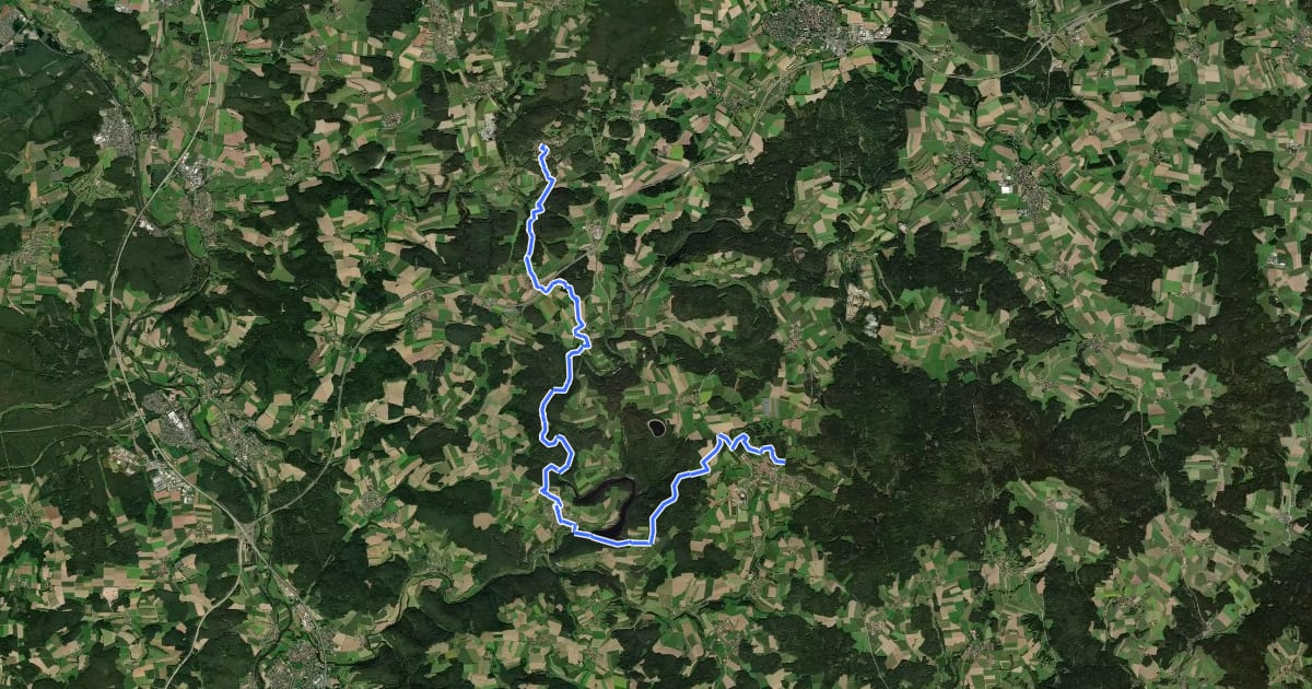 Маршрут Goldsteig 6: Leuchtenberg - Tännesberg на спутниковом снимке
