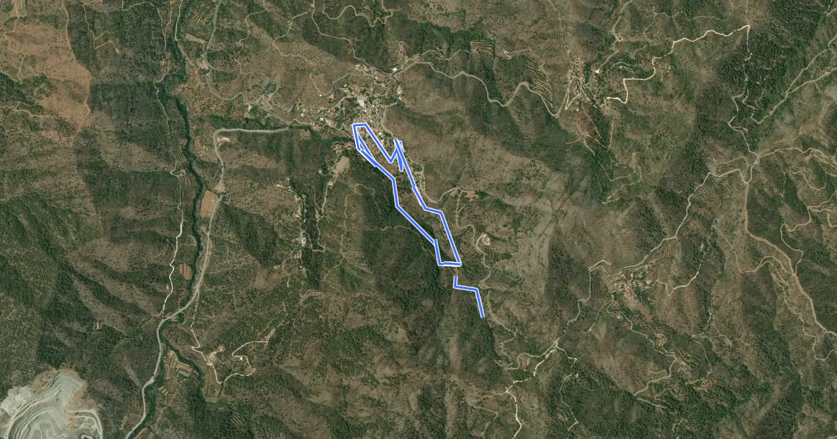 Маршрут Gourri Palia Vrisi Trail на спутниковом снимке