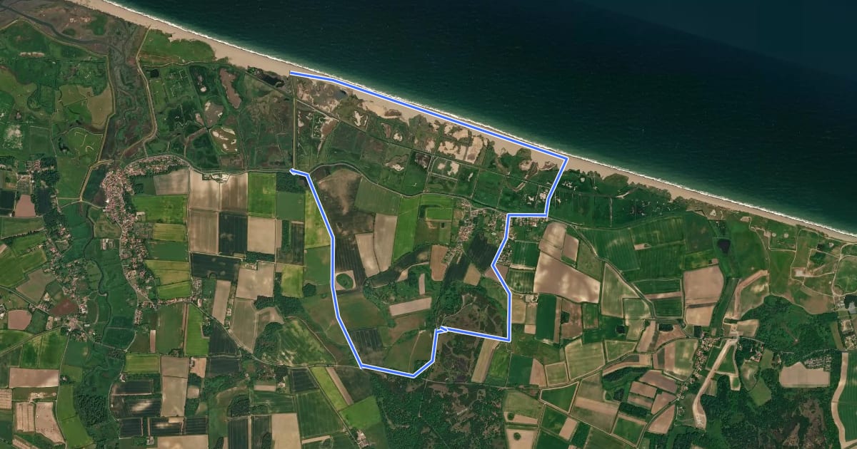 Маршрут Gramborough Hill and Salthouse Circular Walk, Blakeney на спутниковом снимке