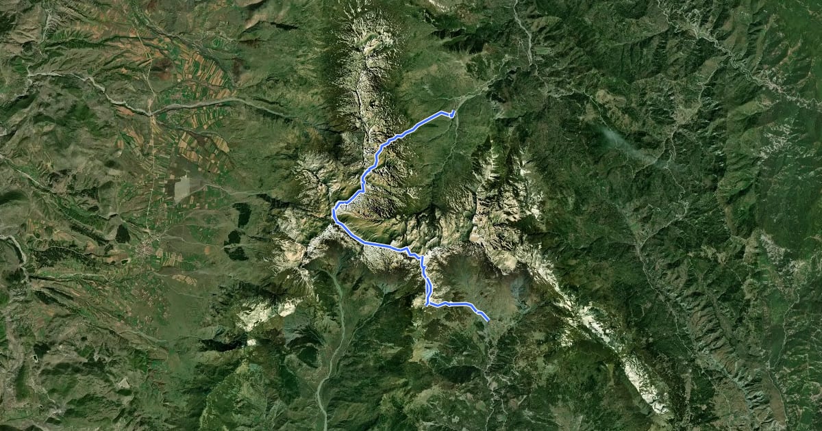 Маршрут Gramousta Gramos Petsik Aetomilitsa Trail на спутниковом снимке