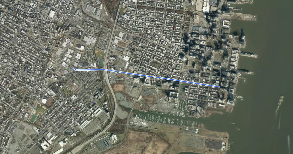 Маршрут Grand Street на спутниковом снимке