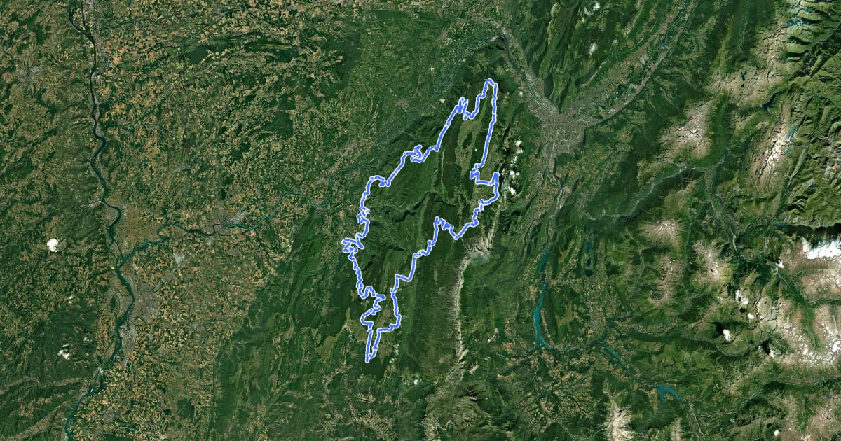 Маршрут Grand Tour du Vercors на спутниковом снимке