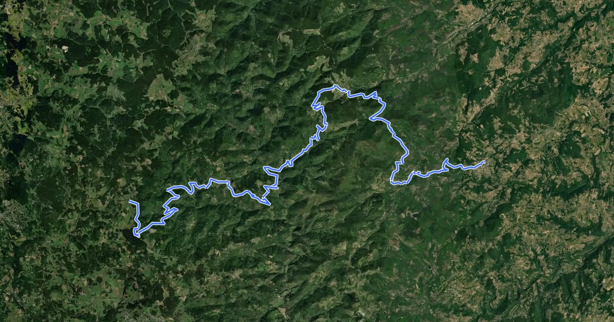 Маршрут Grande Traversée de l'Ardèche VTT, Saint-Félicien / Devesset (variante de départ) на спутниковом снимке