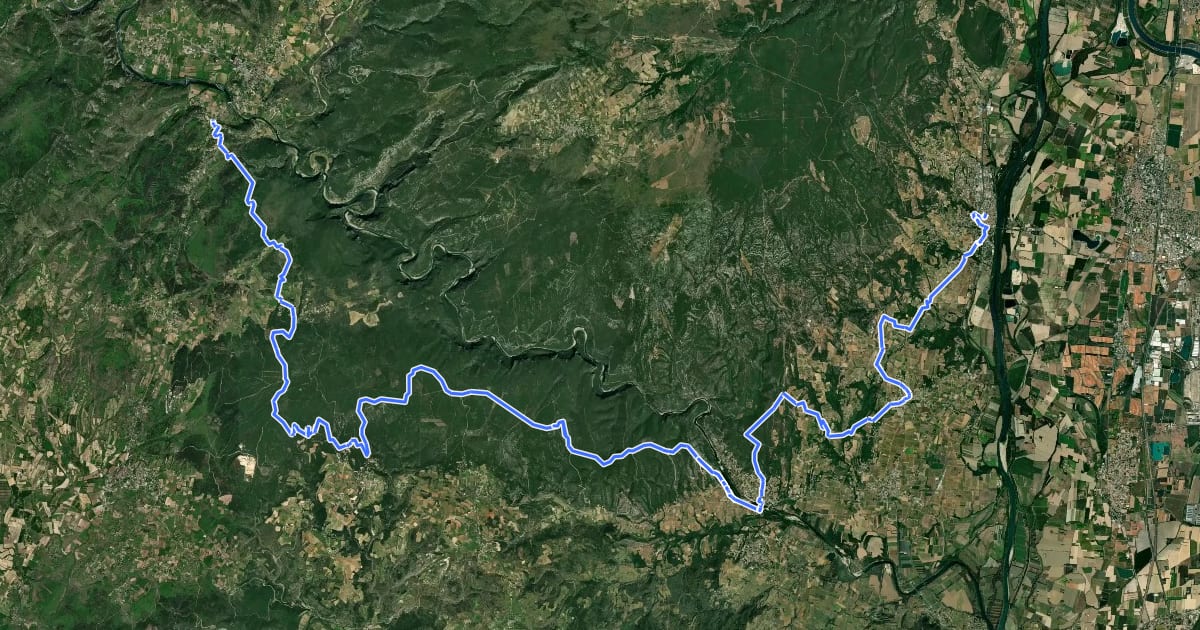 Маршрут Grande Traversée de l'Ardèche VTT, Vallon-Pont-d'Arc / Bourg-Saint-Andéol на спутниковом снимке