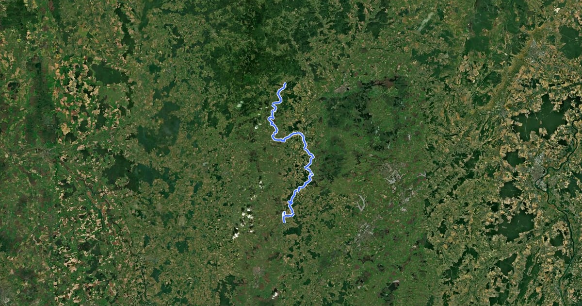 Маршрут Grande Traversée du Massif Central à VTT - La Grande-Verrière / Toulon-sur-Arroux на спутниковом снимке