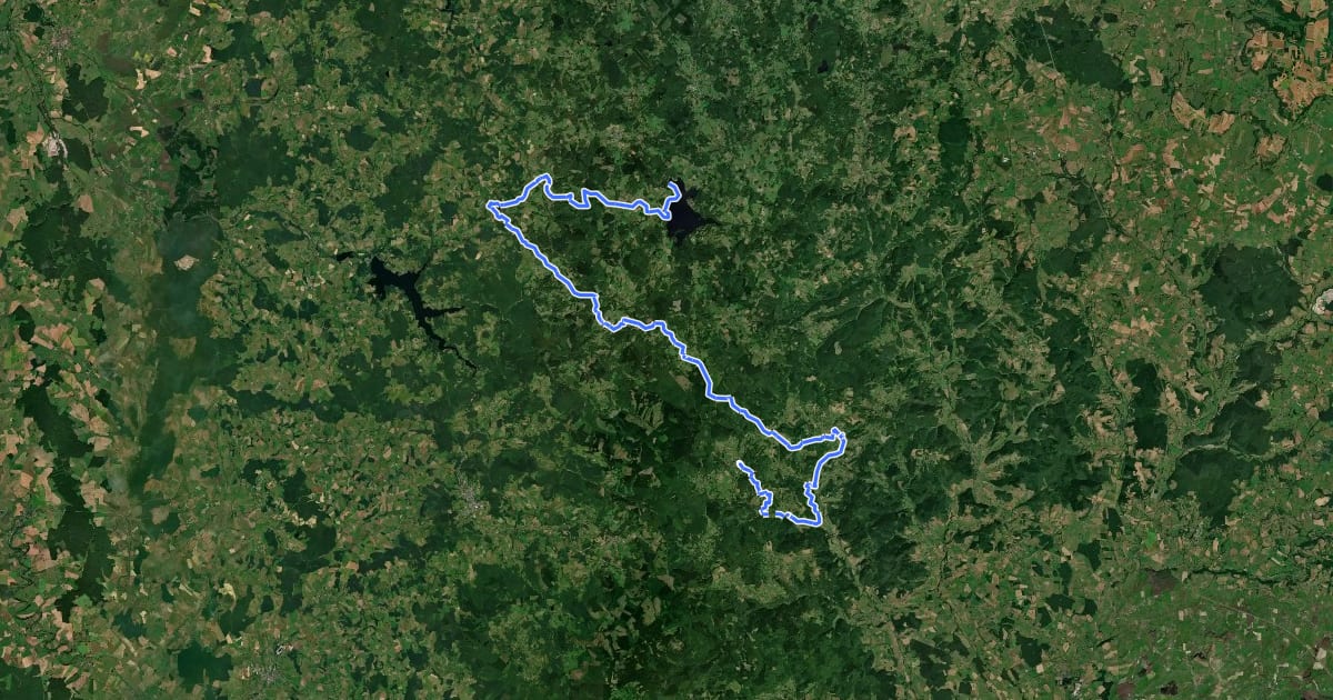 Маршрут Grande Traversée du Massif Central à VTT - Lac des Settons / Anost на спутниковом снимке
