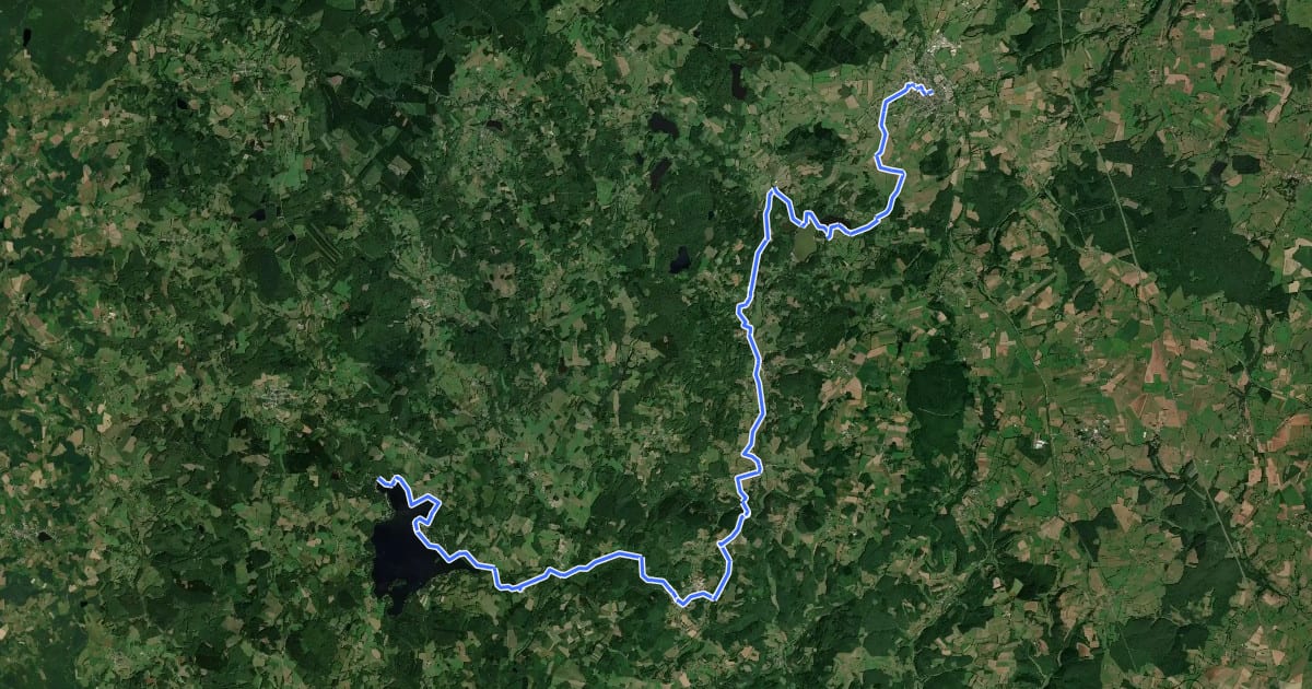 Маршрут Grande Traversée du Massif Central à VTT - Saulieu / Lac des Settons на спутниковом снимке