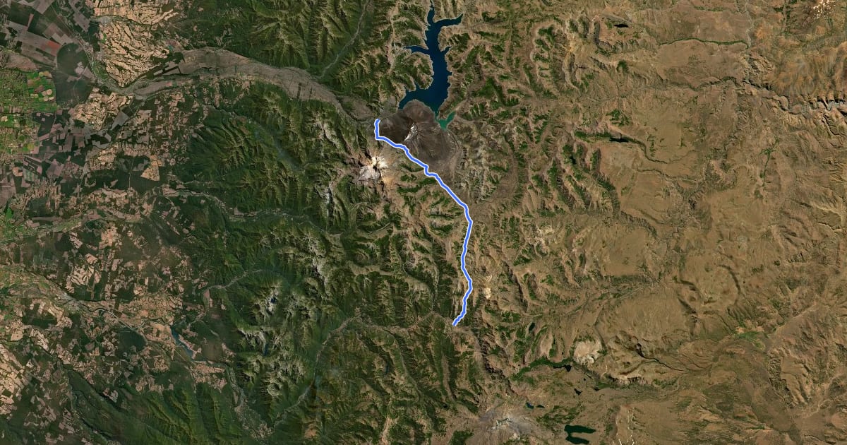 Маршрут Greater Patagonian Trail Section 9: Volcán Antuco на спутниковом снимке