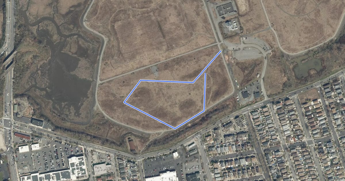 Маршрут Green Trail на спутниковом снимке